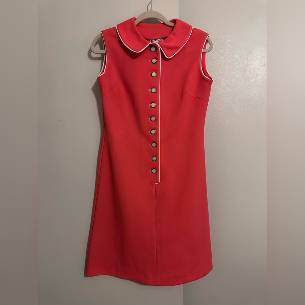 Vintage 1960s Mod Dress with Peter Pan Collar David Crystal